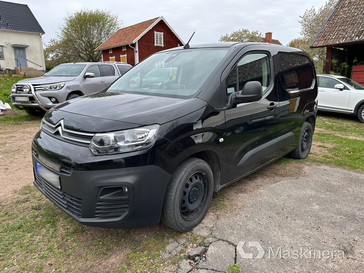 Arbetsbil Citroën Berlingo 1.2 PureTech Aut - Små varebil: bilde 1 Arbetsbil Citroën Berlingo 1.2 PureTech Aut - Små varebil: bilde 1