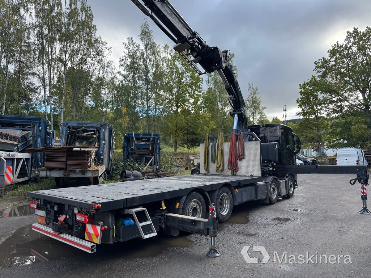 Bodbil Volvo FH 82F med Fassi F820 kran & jib - Planbil, Kranbil: bilde 5 Bodbil Volvo FH 82F med Fassi F820 kran & jib - Planbil, Kranbil: bilde 5