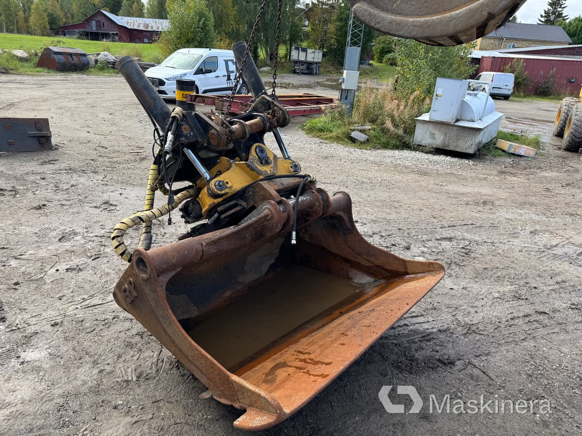 Engcon EC3027GR9 Tiltrotator Engcon med planeringsskopa B27-fäste - Gravemaskinskuffe: bilde 1 Engcon EC3027GR9 Tiltrotator Engcon med planeringsskopa B27-fäste - Gravemaskinskuffe: bilde 1