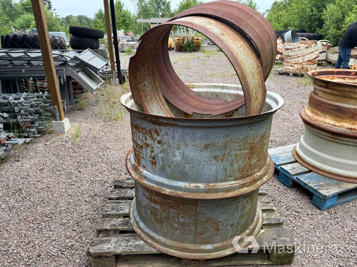 Fäjgbanor med distanser 15 x 38 - Felg: bilde 3 Fäjgbanor med distanser 15 x 38 - Felg: bilde 3