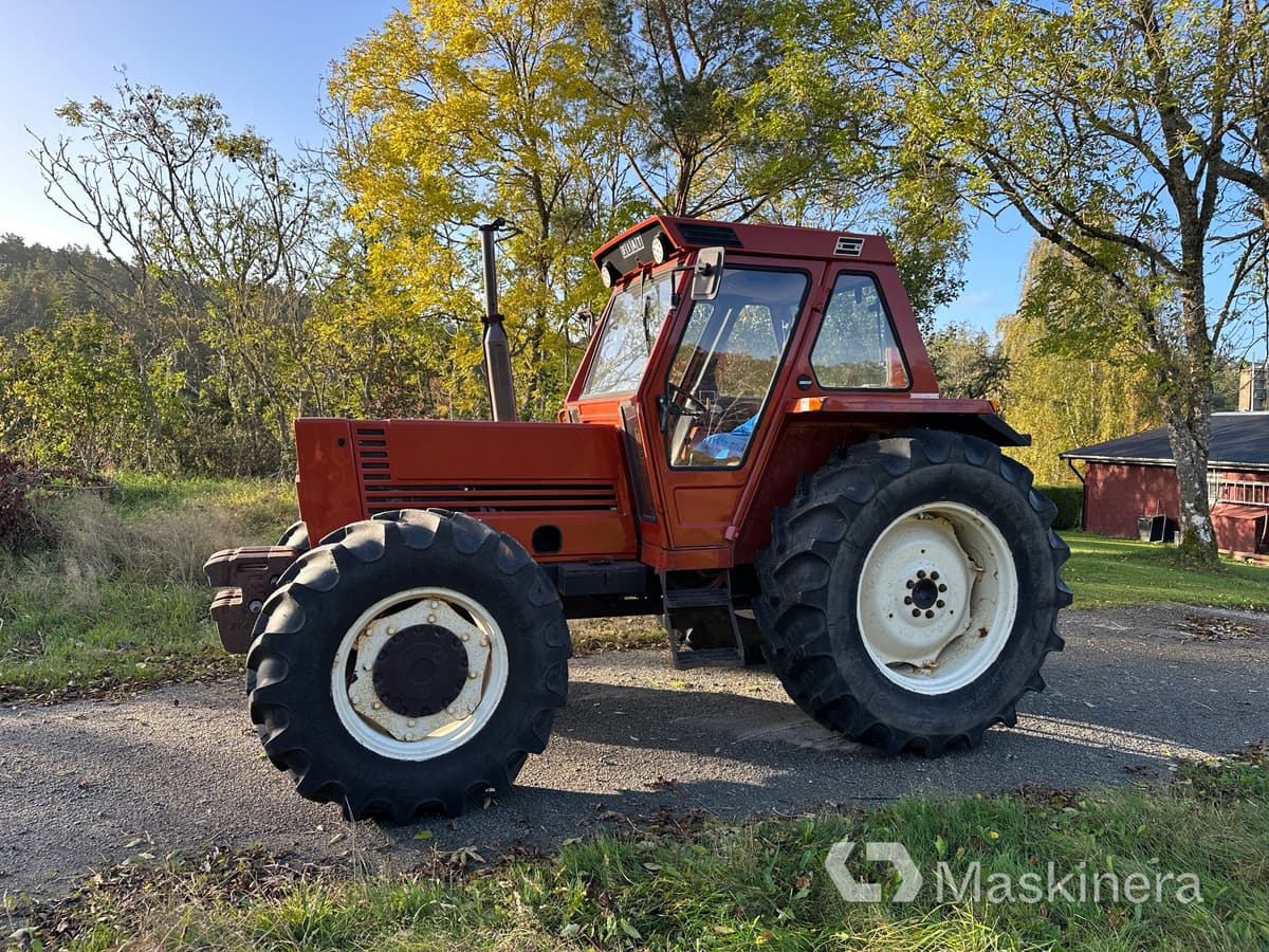 Fiat 880DT Traktor Fiat 880DT - Traktor: bilde 4 Fiat 880DT Traktor Fiat 880DT - Traktor: bilde 4