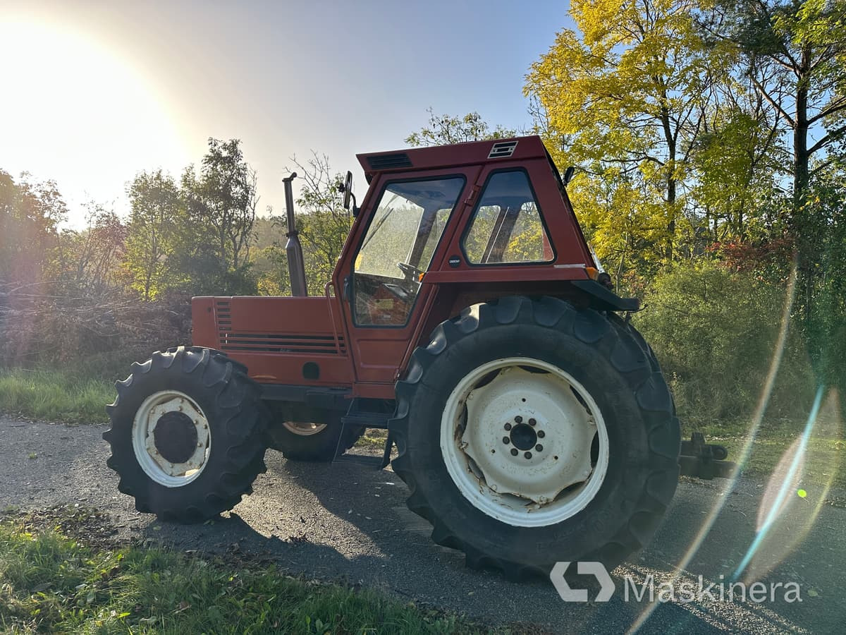 Fiat 880DT Traktor Fiat 880DT - Traktor: bilde 5 Fiat 880DT Traktor Fiat 880DT - Traktor: bilde 5