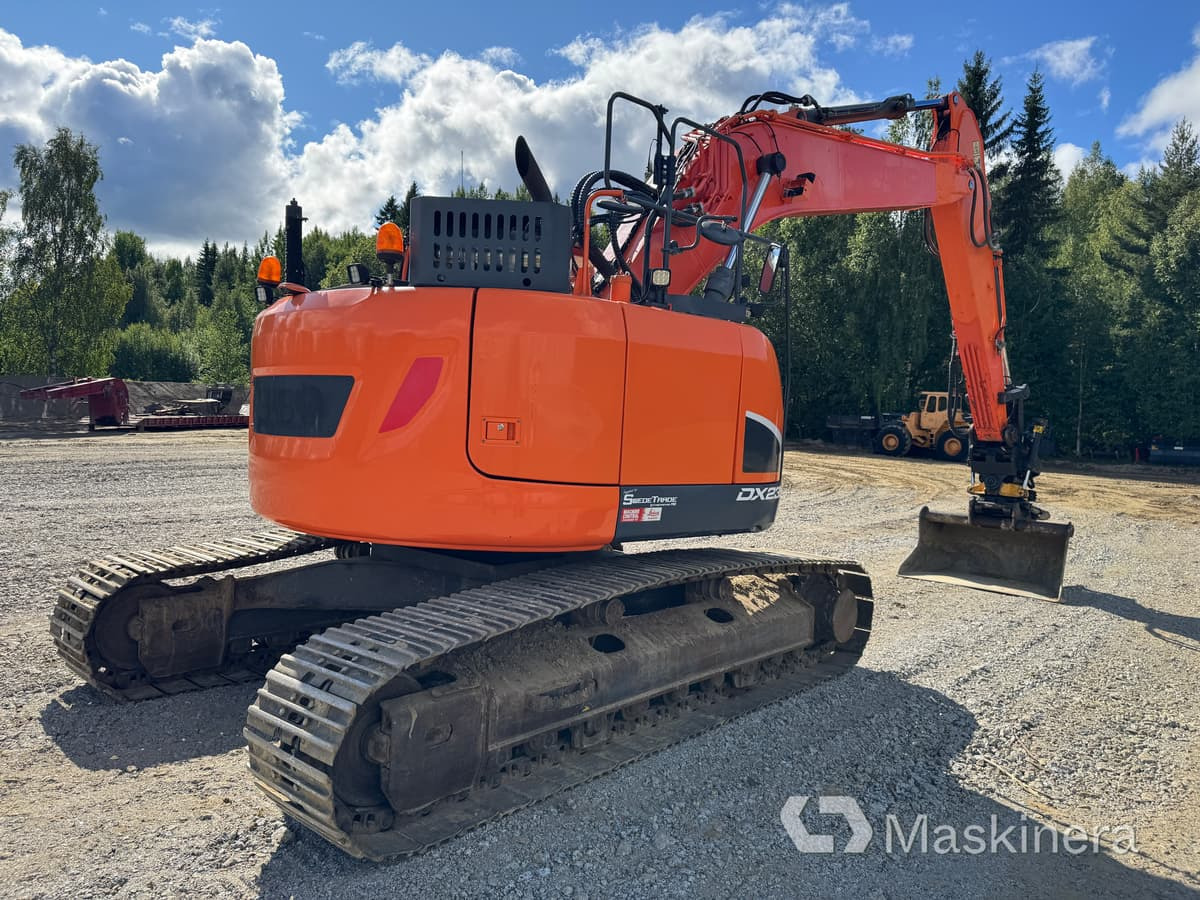 Grävmaskin Doosan DX235LCR-5 - Beltegraver: bilde 5 Grävmaskin Doosan DX235LCR-5 - Beltegraver: bilde 5
