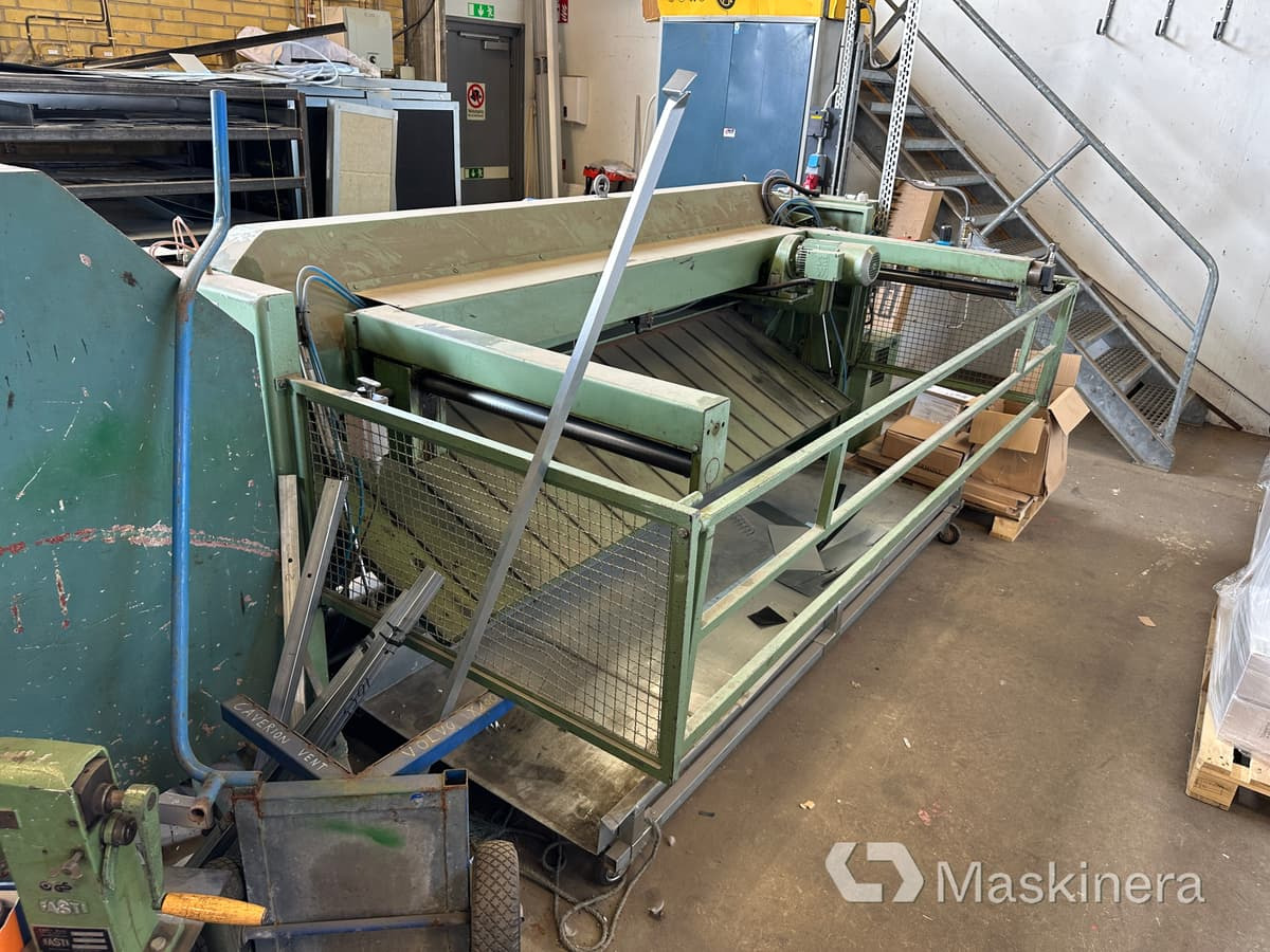 Gradsax Göteneds L-325F - Metallbearbeidingsmaskin: bilde 5 Gradsax Göteneds L-325F - Metallbearbeidingsmaskin: bilde 5