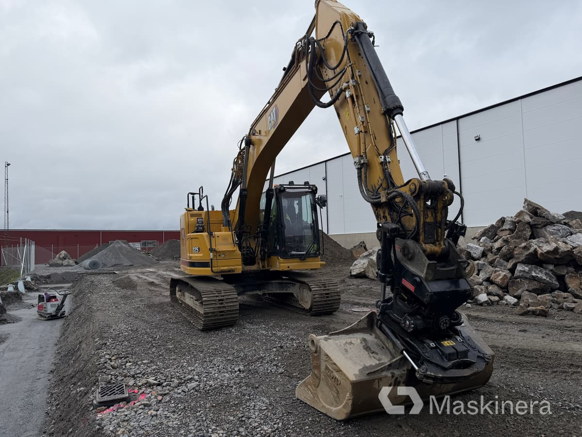 Grävmaskin CAT 325 - Beltegraver: bilde 2 Grävmaskin CAT 325 - Beltegraver: bilde 2