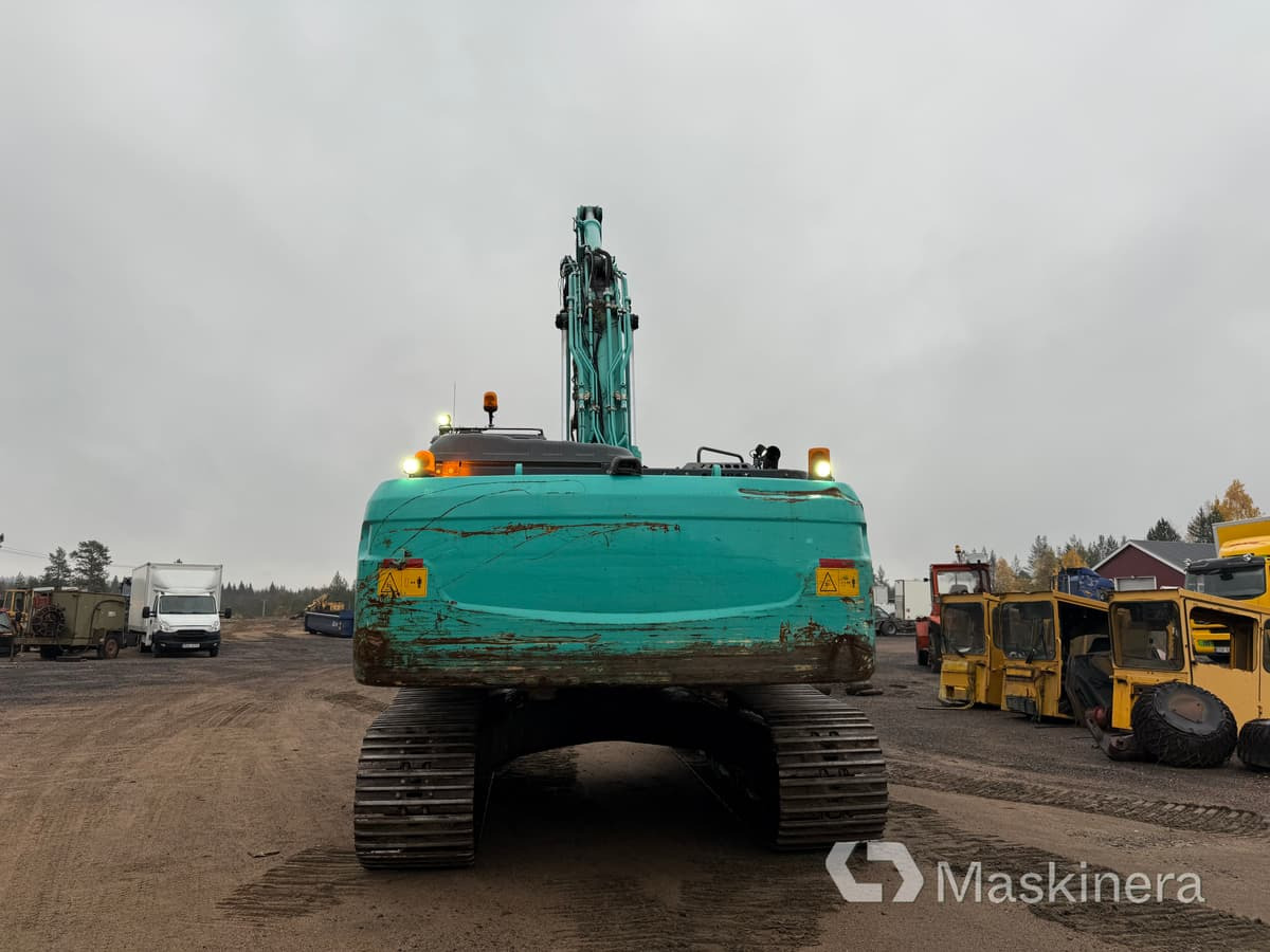 Grävmaskin Kobelco SK350LC-10 med stålsax - Beltegraver: bilde 4 Grävmaskin Kobelco SK350LC-10 med stålsax - Beltegraver: bilde 4