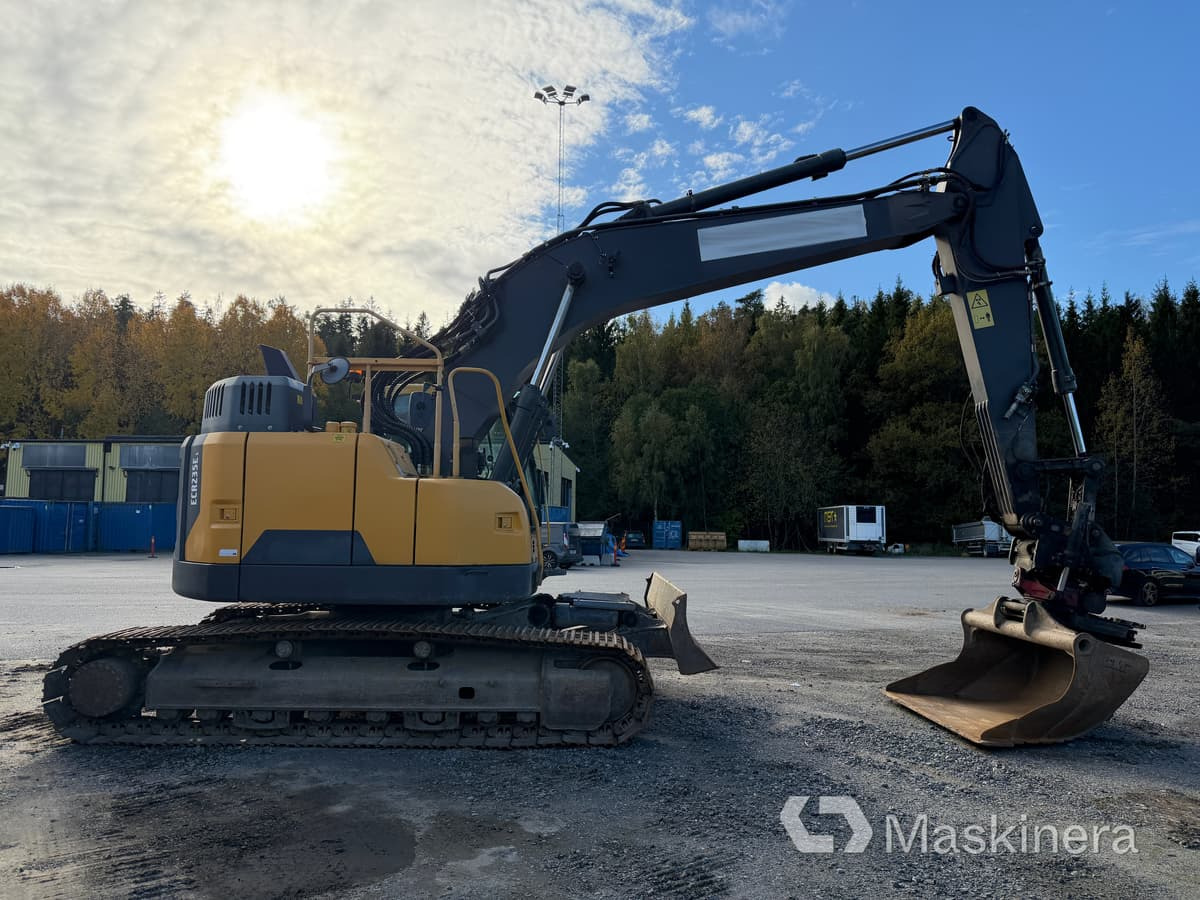 Grävmaskin Vovlo ECR235EL - Beltegraver: bilde 4 Grävmaskin Vovlo ECR235EL - Beltegraver: bilde 4
