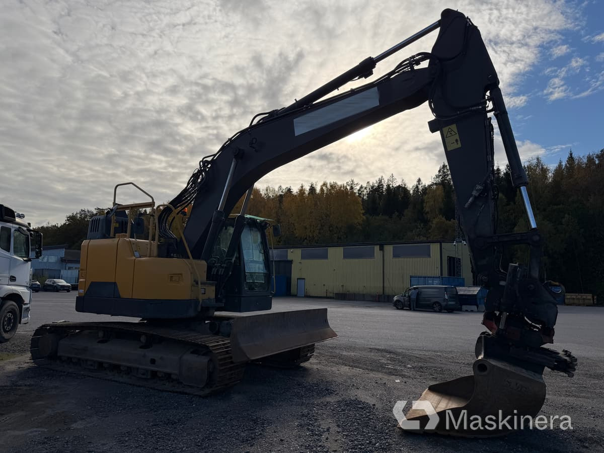 Grävmaskin Vovlo ECR235EL - Beltegraver: bilde 3 Grävmaskin Vovlo ECR235EL - Beltegraver: bilde 3