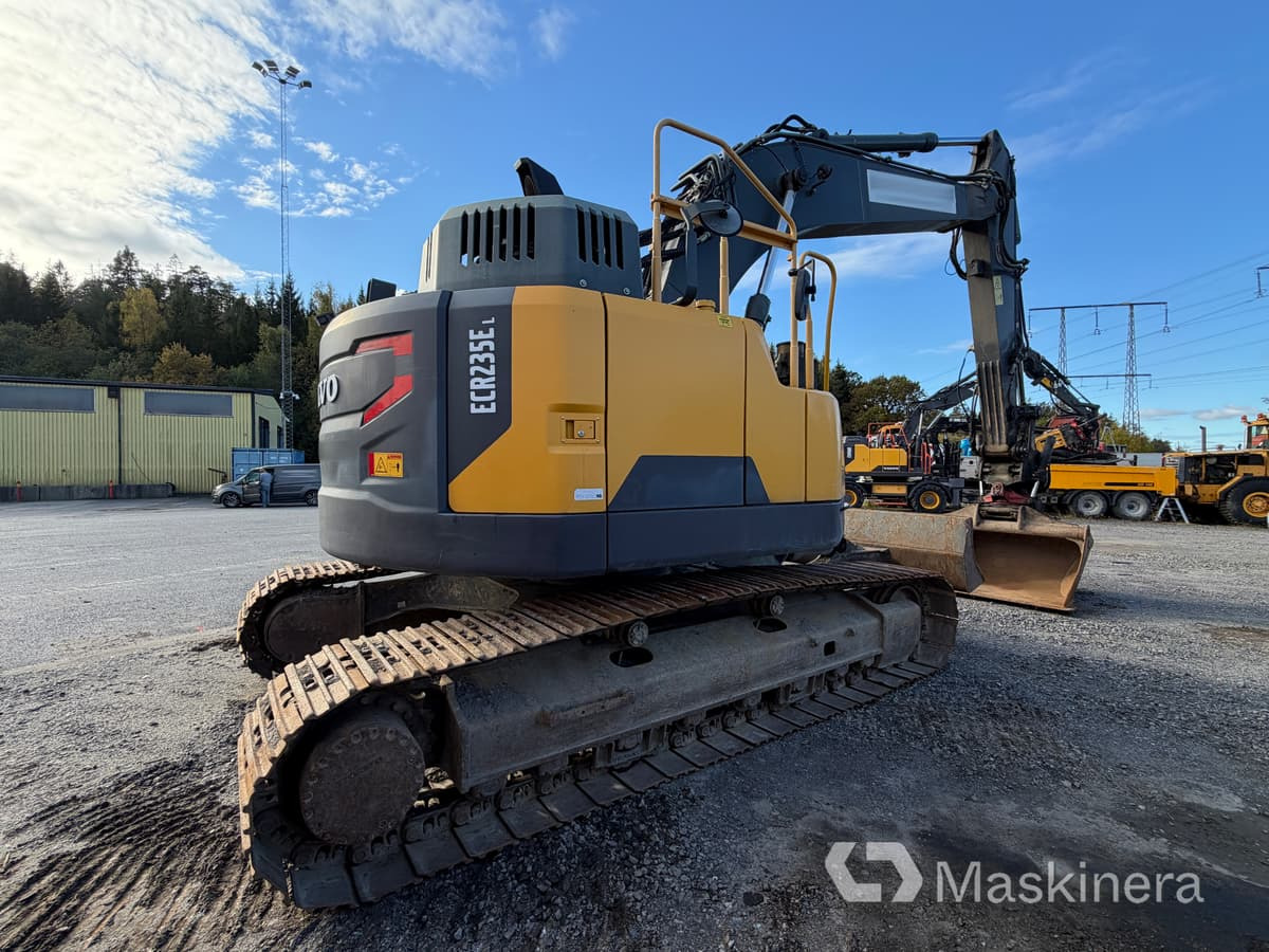 Grävmaskin Vovlo ECR235EL - Beltegraver: bilde 5 Grävmaskin Vovlo ECR235EL - Beltegraver: bilde 5