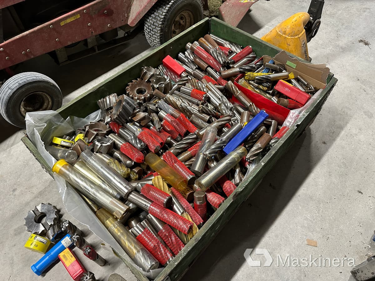 Radiefräsar HSCo ett parti - Industrimaskin: bilde 2 Radiefräsar HSCo ett parti - Industrimaskin: bilde 2