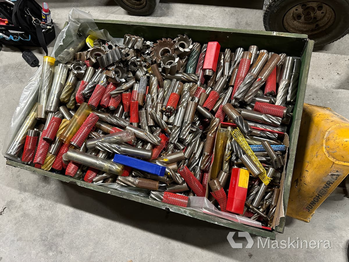 Radiefräsar HSCo ett parti - Industrimaskin: bilde 1 Radiefräsar HSCo ett parti - Industrimaskin: bilde 1