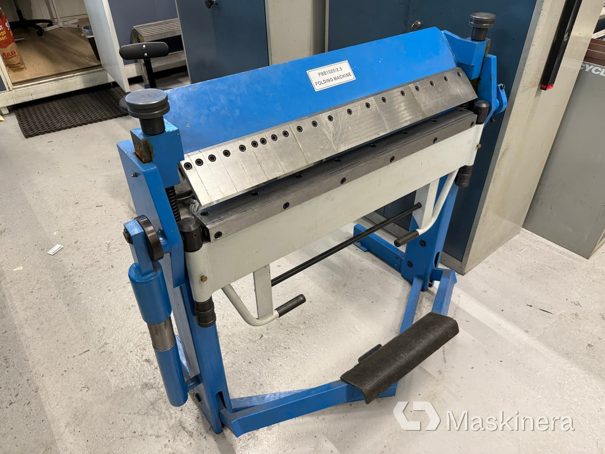 Kantvik / Kantbock - Metallbearbeidingsmaskin: bilde 1 Kantvik / Kantbock - Metallbearbeidingsmaskin: bilde 1