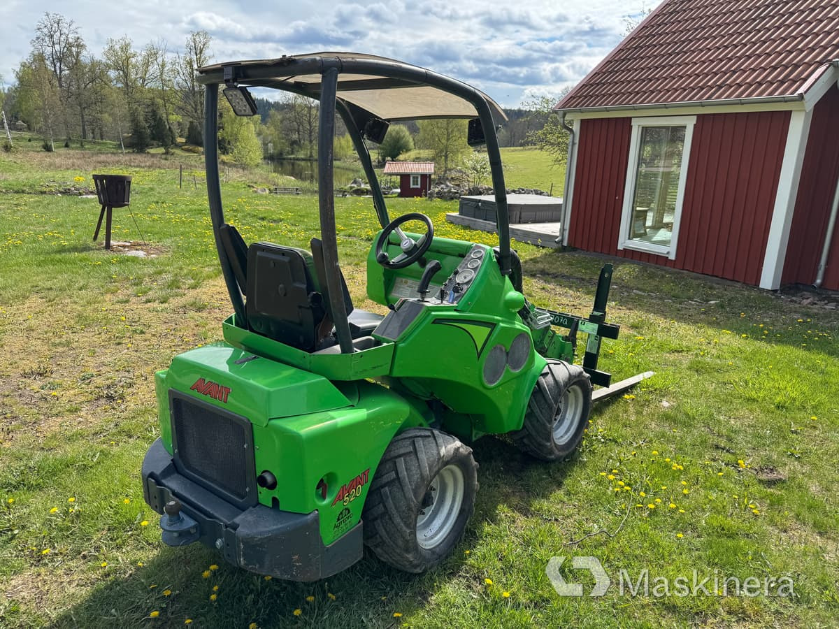 Kompaktlastare Avant 520 med pallgafflar - Minilaster: bilde 3 Kompaktlastare Avant 520 med pallgafflar - Minilaster: bilde 3