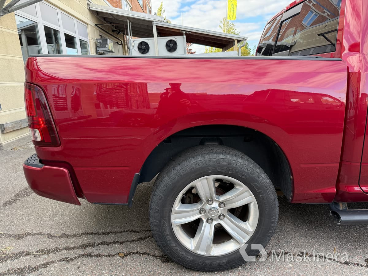 Pickup Dodge Ram 1500 Crew Cab 5.7L V8 HEMI - Små varebil: bilde 5 Pickup Dodge Ram 1500 Crew Cab 5.7L V8 HEMI - Små varebil: bilde 5