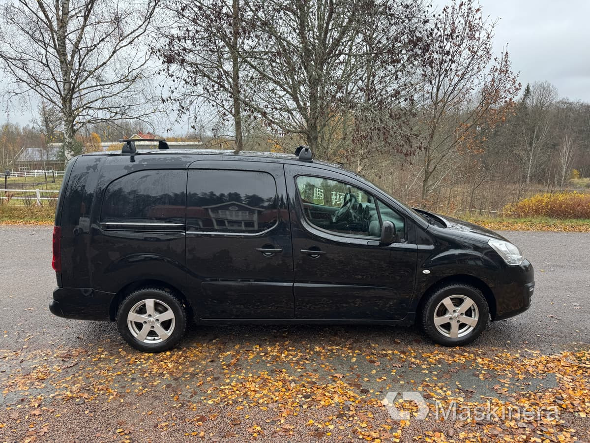 Skåpbil Citroen Berlingo - Små varebil: bilde 4 Skåpbil Citroen Berlingo - Små varebil: bilde 4