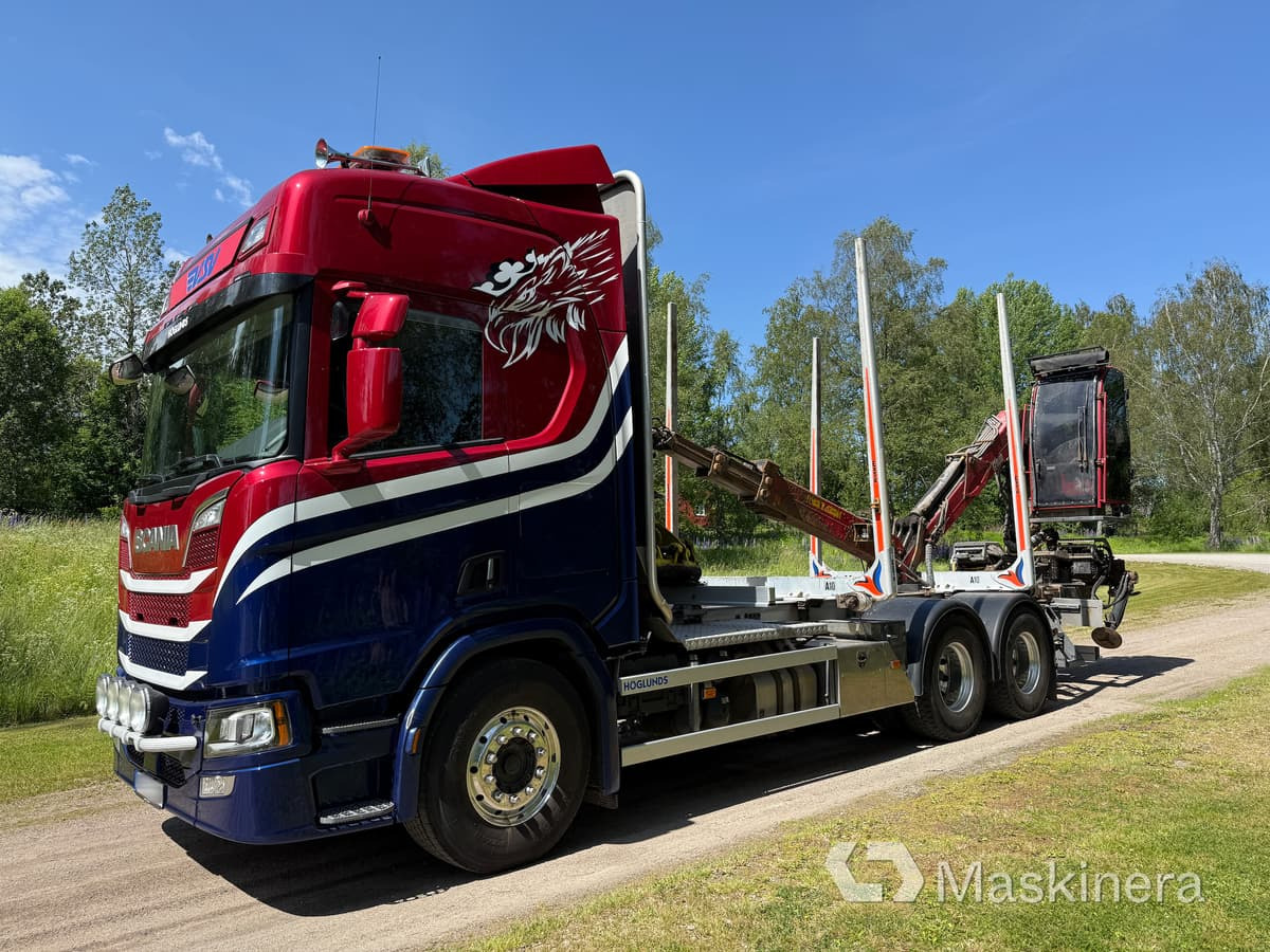 Timmerbil Scania R650B 6x4 NB med kran - Tømmerbil: bilde 1 Timmerbil Scania R650B 6x4 NB med kran - Tømmerbil: bilde 1