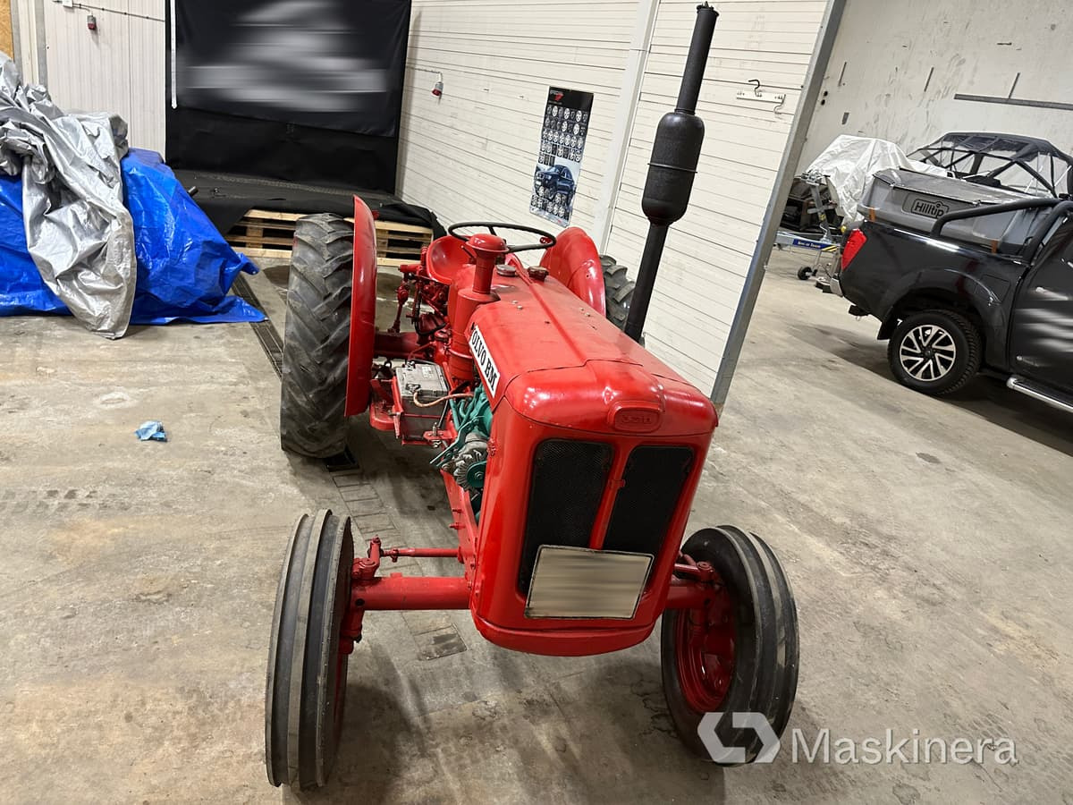 Veterantraktor Volvo BM 320 - Traktor: bilde 2 Veterantraktor Volvo BM 320 - Traktor: bilde 2