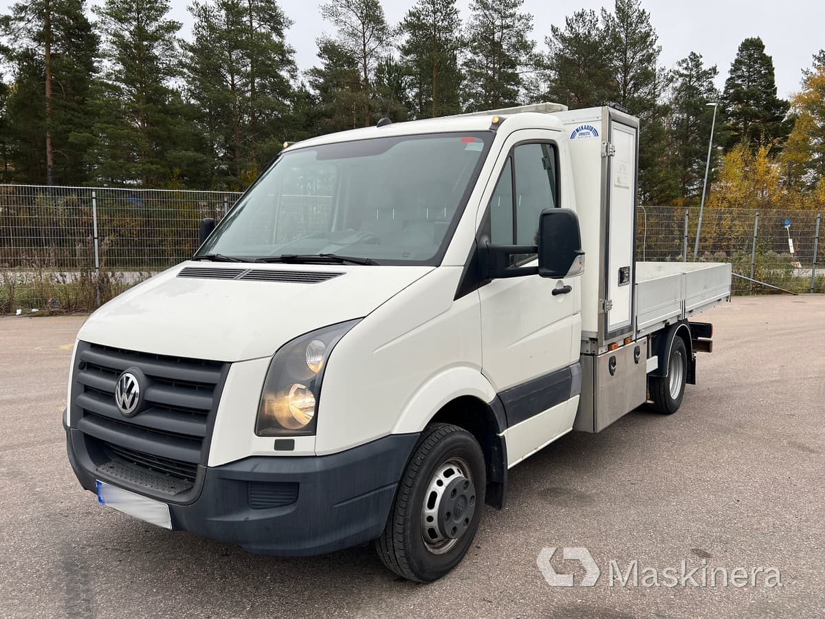 Volkswagen Crafter 50 2.5 TDI Kranbil med flak Volkswagen Crafter - Kassebil: bilde 1 Volkswagen Crafter 50 2.5 TDI Kranbil med flak Volkswagen Crafter - Kassebil: bilde 1