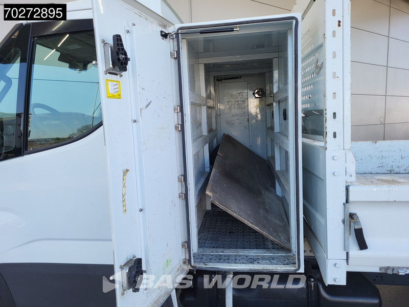 Iveco Daily 35C14 Kipper met Kist Dubbellucht 3,5t Trekhaak Airco Cruise Euro6 Kieper Benne Tipper Airco Trekhaak Cruise control - Varebil med tipp: bilde 3 Iveco Daily 35C14 Kipper met Kist Dubbellucht 3,5t Trekhaak Airco Cruise Euro6 Kieper Benne Tipper Airco Trekhaak Cruise control - Varebil med tipp: bilde 3