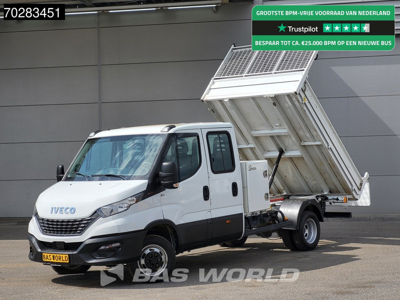 Iveco Daily 35C16 3.0L Kipper met Kist Dubbel Cabine Dubbellucht 3,5t Trekhaak Airco Cruise Euro6 Kieper Tipper Benne Airco Trekhaak Cruise - Varebil med tipp: bilde 1 Iveco Daily 35C16 3.0L Kipper met Kist Dubbel Cabine Dubbellucht 3,5t Trekhaak Airco Cruise Euro6 Kieper Tipper Benne Airco Trekhaak Cruise - Varebil med tipp: bilde 1