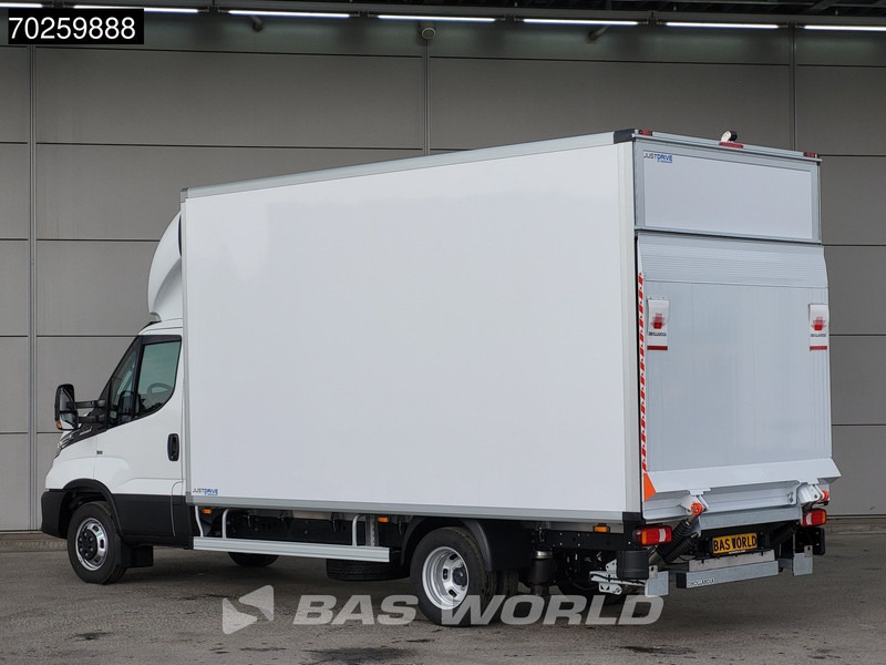 Iveco Daily 35C18 3.0L Automaat Luchtvering Laadklep Zijdeur Dubbellucht Bakwagen 180PK LED Airco Cruise Camera Lat om Lat D'Hollandia Euro6 - Varebil med skap: bilde 2 Iveco Daily 35C18 3.0L Automaat Luchtvering Laadklep Zijdeur Dubbellucht Bakwagen 180PK LED Airco Cruise Camera Lat om Lat D'Hollandia Euro6 - Varebil med skap: bilde 2