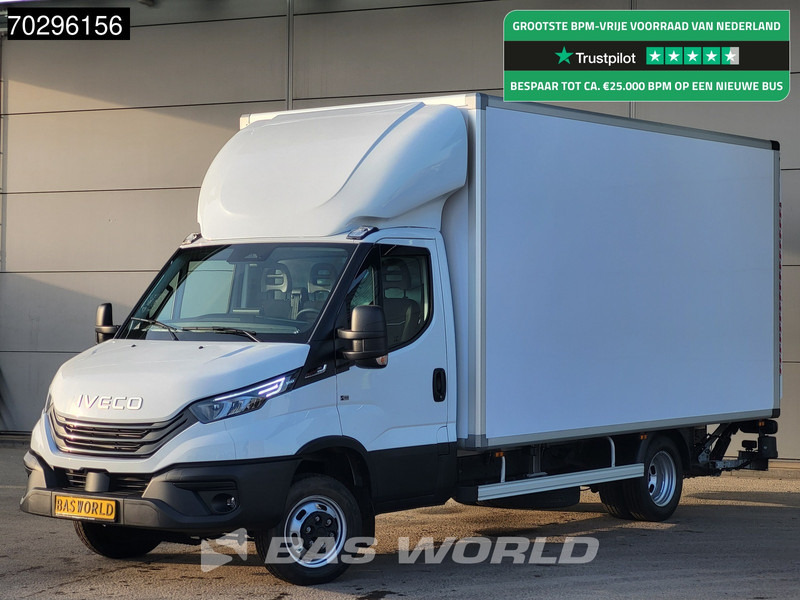 Iveco Daily 35C18 XXL 1000KG Laadklep 3.0L Automaat 3,5t Trekhaak Luchtvering Zijdeur Dubbellucht Bakwagen 180PK LED Airco Cruise Camera Par - Varebil med skap: bilde 1 Iveco Daily 35C18 XXL 1000KG Laadklep 3.0L Automaat 3,5t Trekhaak Luchtvering Zijdeur Dubbellucht Bakwagen 180PK LED Airco Cruise Camera Par - Varebil med skap: bilde 1