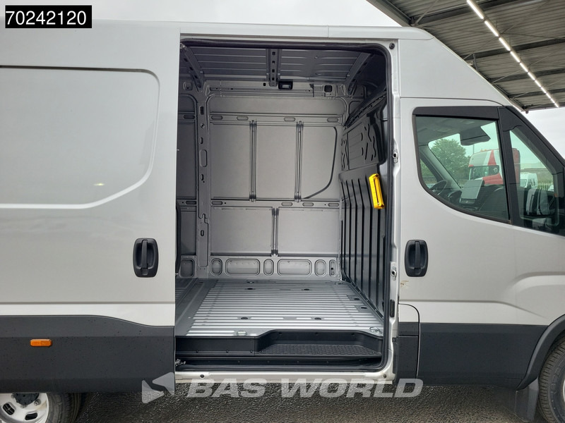 Leie Iveco Daily 35C21 3.0L Automaat 210PK L2H2 Dubbellucht 3,5t Trekgewicht ACC Navi LED Airco Camera Euro6 L2 12m3 Airco Iveco Daily 35C21 3.0L Automaat 210PK L2H2 Dubbellucht 3,5t Trekgewicht ACC Navi LED Airco Camera Euro6 L2 12m3 Airco: bilde 7
