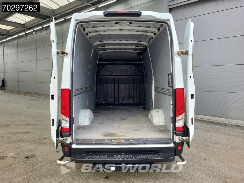 Iveco Daily 35S14 Automaat L2H2 3,5t Trekhaak Airco Cruise Standkachel Euro6 L2 Airco Trekhaak Cruise control - Kassebil: bilde 3 Iveco Daily 35S14 Automaat L2H2 3,5t Trekhaak Airco Cruise Standkachel Euro6 L2 Airco Trekhaak Cruise control - Kassebil: bilde 3