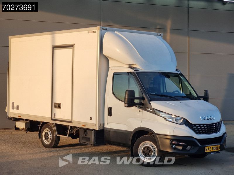 Iveco Daily 35S14 Automaat Laadklep Zijdeur Bakwagen Airco Cruise Meubelbak Koffer 20m3 Airco Cruise control - Varebil med skap: bilde 5 Iveco Daily 35S14 Automaat Laadklep Zijdeur Bakwagen Airco Cruise Meubelbak Koffer 20m3 Airco Cruise control - Varebil med skap: bilde 5