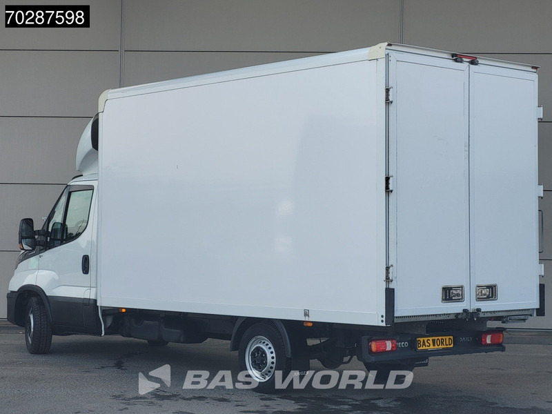Iveco Daily 35S16 Automaat Bakwagen Achterdeuren 160PK Airco Camera Euro6 Meubelbak Koffer 21m3 Airco - Varebil med skap: bilde 2 Iveco Daily 35S16 Automaat Bakwagen Achterdeuren 160PK Airco Camera Euro6 Meubelbak Koffer 21m3 Airco - Varebil med skap: bilde 2