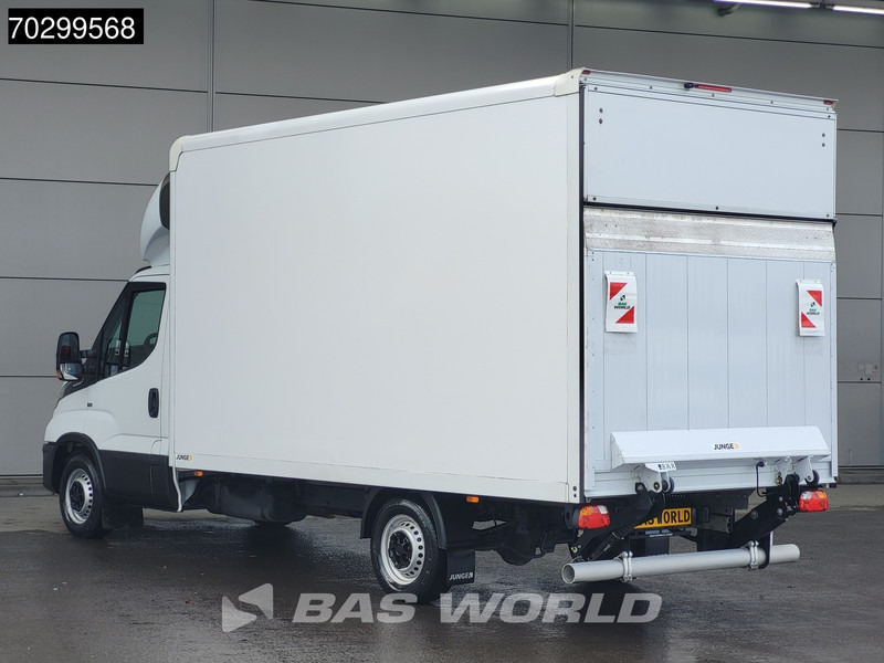 Iveco Daily 35S16 Laadklep Automaat Bakwagen 160PK Airco Camera Euro6 Meubelbak Koffer Airco - Varebil med skap: bilde 2 Iveco Daily 35S16 Laadklep Automaat Bakwagen 160PK Airco Camera Euro6 Meubelbak Koffer Airco - Varebil med skap: bilde 2