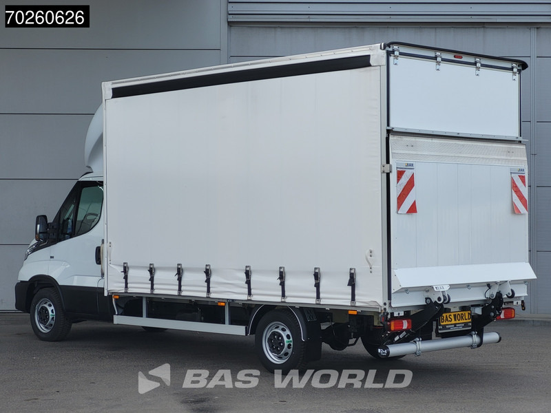 Iveco Daily 35S21 3.0L 210PK Automaat Schuifzeilen Laadklep ACC LED CarPlay Euro6 Schuifzeil Zeilen Koffer Meubelbak Bakwagen Airco - Varebil med kapell: bilde 2 Iveco Daily 35S21 3.0L 210PK Automaat Schuifzeilen Laadklep ACC LED CarPlay Euro6 Schuifzeil Zeilen Koffer Meubelbak Bakwagen Airco - Varebil med kapell: bilde 2