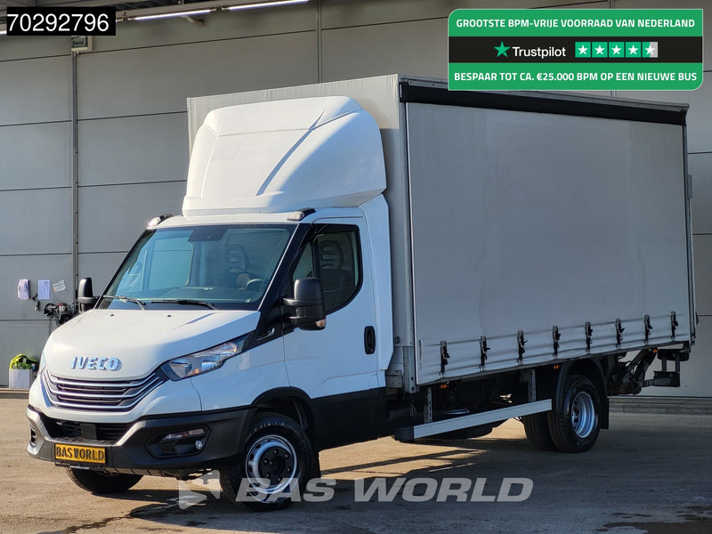 Iveco Daily 60C18 3.0L Automaat Laadklep Schuifzeilen Zeilen Airco Cruise D'Hollandia Euro6 Schuifzeil Koffer Gesloten laadbak Airco Cruise - Varebil med kapell: bilde 1 Iveco Daily 60C18 3.0L Automaat Laadklep Schuifzeilen Zeilen Airco Cruise D'Hollandia Euro6 Schuifzeil Koffer Gesloten laadbak Airco Cruise - Varebil med kapell: bilde 1