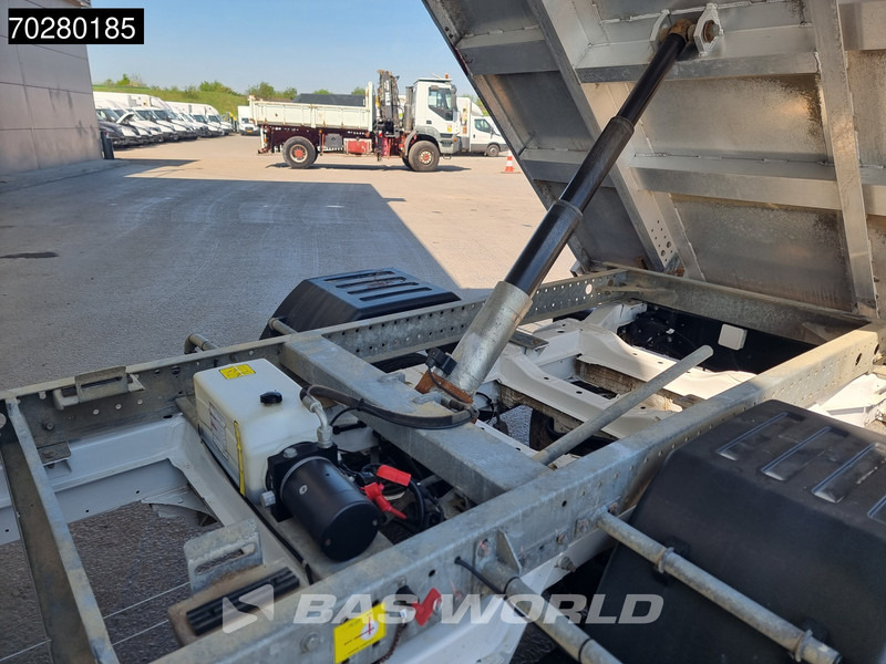 MAN TGE 5.120 Kipper met Kist Dubbel Cabine Dubbellucht 3,5t Trekhaak Navi Airco Cruise Camera Tipper Benne Kieper m3 Airco Dubbel cabine Trek - Varebil med tipp: bilde 5 MAN TGE 5.120 Kipper met Kist Dubbel Cabine Dubbellucht 3,5t Trekhaak Navi Airco Cruise Camera Tipper Benne Kieper m3 Airco Dubbel cabine Trek - Varebil med tipp: bilde 5