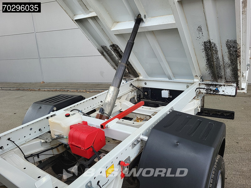 MAN TGE 5.120 Kipper met Kist Dubbellucht 3,5t Trekhaak Navi Airco Cruise Camera Euro6 Kieper Tipper Benne Airco Trekhaak Cruise control - Varebil med tipp: bilde 2 MAN TGE 5.120 Kipper met Kist Dubbellucht 3,5t Trekhaak Navi Airco Cruise Camera Euro6 Kieper Tipper Benne Airco Trekhaak Cruise control - Varebil med tipp: bilde 2