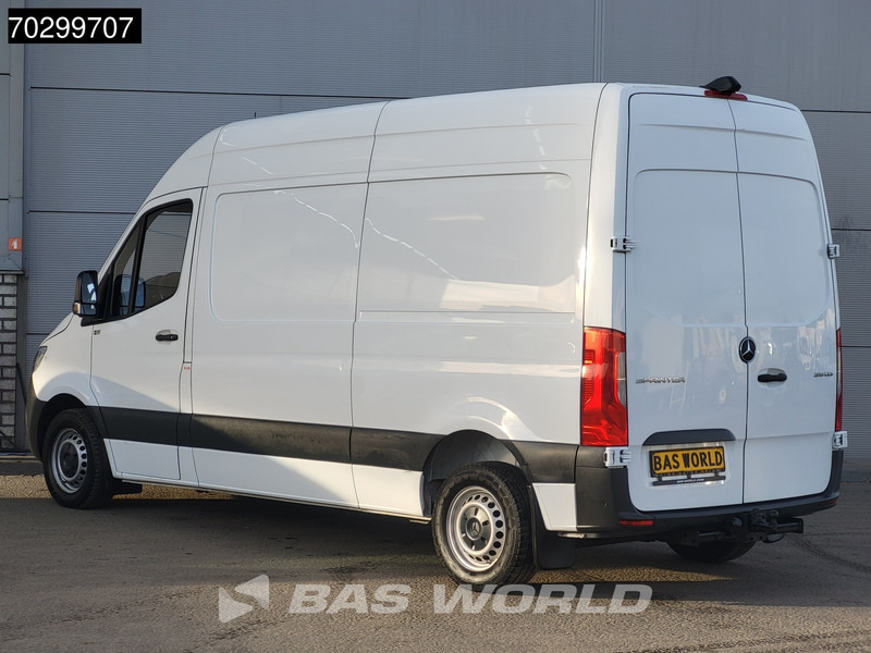 Mercedes-Benz Sprinter 315 CDI Automaat L2H2 Trekhaak ACC Airco Camera Parkeersensoren MBUX CarPlay Euro6 L2 Airco Trekhaak - Kassebil: bilde 2 Mercedes-Benz Sprinter 315 CDI Automaat L2H2 Trekhaak ACC Airco Camera Parkeersensoren MBUX CarPlay Euro6 L2 Airco Trekhaak - Kassebil: bilde 2