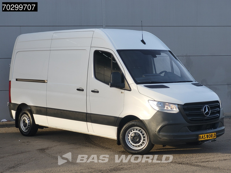 Mercedes-Benz Sprinter 315 CDI Automaat L2H2 Trekhaak ACC Airco Camera Parkeersensoren MBUX CarPlay Euro6 L2 Airco Trekhaak - Kassebil: bilde 3 Mercedes-Benz Sprinter 315 CDI Automaat L2H2 Trekhaak ACC Airco Camera Parkeersensoren MBUX CarPlay Euro6 L2 Airco Trekhaak - Kassebil: bilde 3