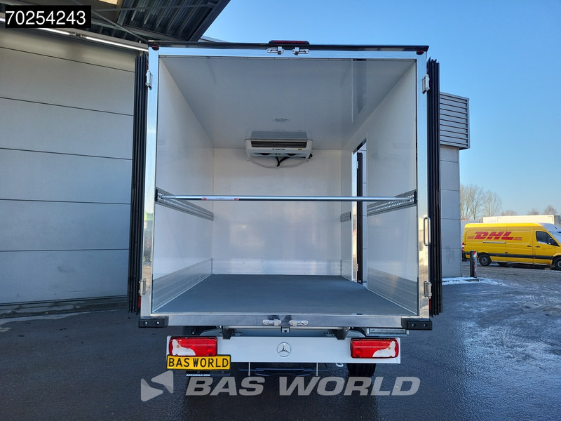 Mercedes-Benz Sprinter 315 CDI Koelwagen Thermo King V-300max 230V stekker Bakwagen Koel Kühlwagen 13m3 Airco Cruise control - Kjølebil: bilde 3 Mercedes-Benz Sprinter 315 CDI Koelwagen Thermo King V-300max 230V stekker Bakwagen Koel Kühlwagen 13m3 Airco Cruise control - Kjølebil: bilde 3