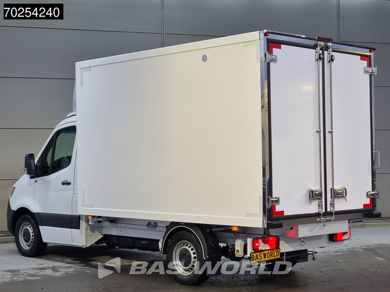 Mercedes-Benz Sprinter 315 CDI Koelwagen Thermo King V-300max 230V stekker Bakwagen Koel Kühlwagen 13m3 Airco Cruise control - Kjølebil: bilde 2 Mercedes-Benz Sprinter 315 CDI Koelwagen Thermo King V-300max 230V stekker Bakwagen Koel Kühlwagen 13m3 Airco Cruise control - Kjølebil: bilde 2