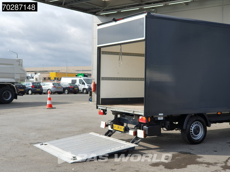 Mercedes-Benz Sprinter 316 CDI Laadklep Automaat Bakwagen ACC Airco Camera MBUX CarPlay Euro6 Meubelbak Koffer 19m3 Airco - Varebil med skap: bilde 3 Mercedes-Benz Sprinter 316 CDI Laadklep Automaat Bakwagen ACC Airco Camera MBUX CarPlay Euro6 Meubelbak Koffer 19m3 Airco - Varebil med skap: bilde 3