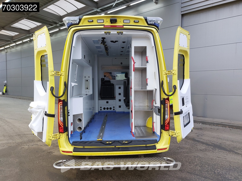 Mercedes-Benz Sprinter 319 CDI 3.0L V6 Ambulance 190PK L2H2 LED Airco Cruise Camera MBUX CarPlay Euro6 Krankenwagen Rettungswagen L2 8m3 Airco Cruise c - Ambulanse: bilde 3 Mercedes-Benz Sprinter 319 CDI 3.0L V6 Ambulance 190PK L2H2 LED Airco Cruise Camera MBUX CarPlay Euro6 Krankenwagen Rettungswagen L2 8m3 Airco Cruise c - Ambulanse: bilde 3