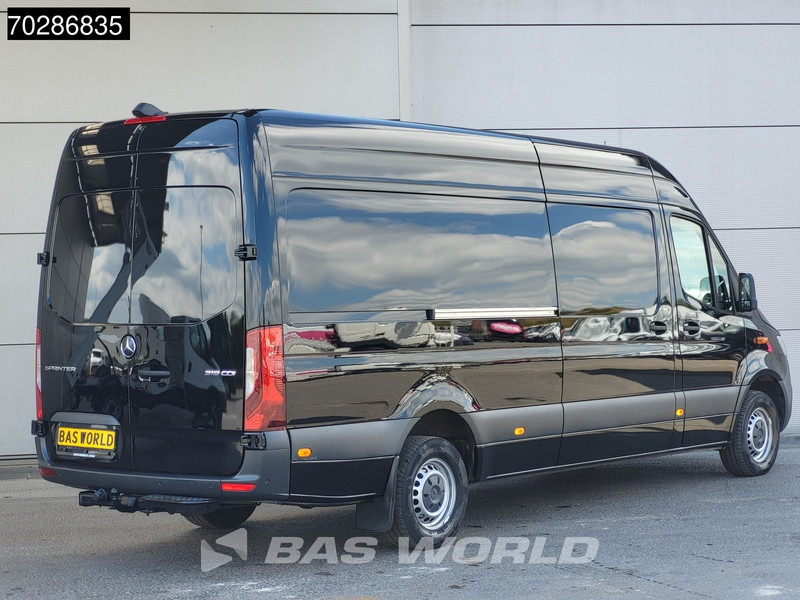 Mercedes-Benz Sprinter 319 CDI Automaat 190PK Trekhaak LED Airco Camera Parkeersensoren MBUX CarPlay Euro6 L3 16m3 Airco Trekhaak - Kassebil: bilde 5 Mercedes-Benz Sprinter 319 CDI Automaat 190PK Trekhaak LED Airco Camera Parkeersensoren MBUX CarPlay Euro6 L3 16m3 Airco Trekhaak - Kassebil: bilde 5