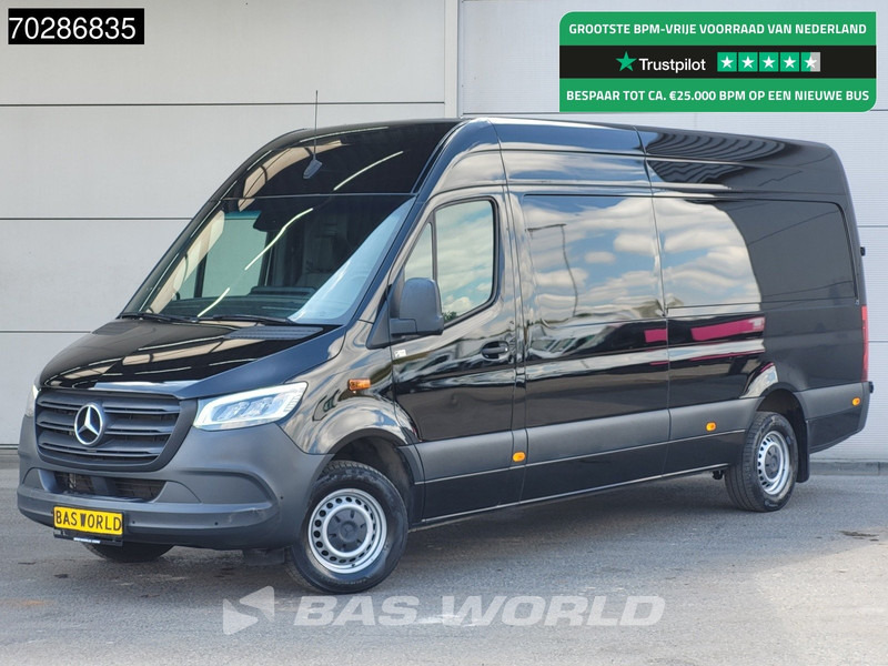 Mercedes-Benz Sprinter 319 CDI Automaat 190PK Trekhaak LED Airco Camera Parkeersensoren MBUX CarPlay Euro6 L3 16m3 Airco Trekhaak - Kassebil: bilde 1 Mercedes-Benz Sprinter 319 CDI Automaat 190PK Trekhaak LED Airco Camera Parkeersensoren MBUX CarPlay Euro6 L3 16m3 Airco Trekhaak - Kassebil: bilde 1