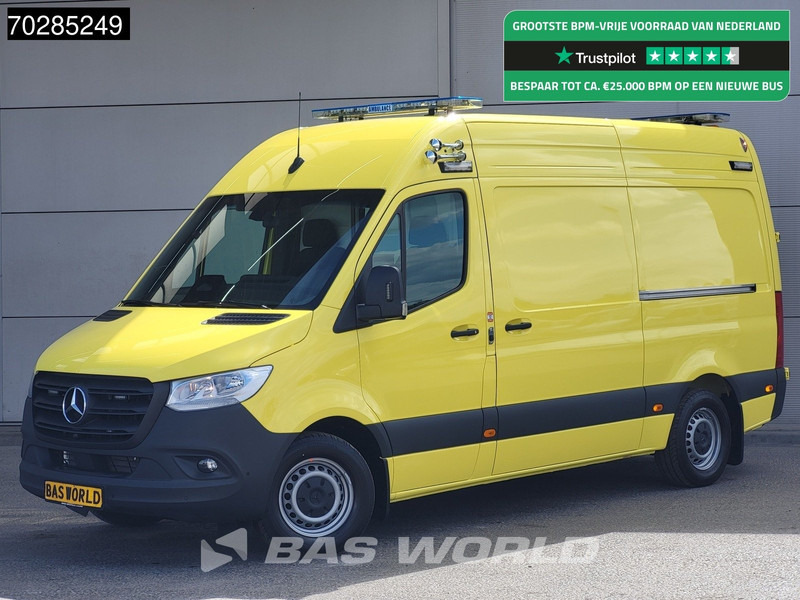 Mercedes-Benz Sprinter 319 CDI Automaat Nieuw! Complete Ambulance Ziekenwagen Rettungswagen Krankenwagen 11m3 Airco Cruise control - Ambulanse: bilde 1 Mercedes-Benz Sprinter 319 CDI Automaat Nieuw! Complete Ambulance Ziekenwagen Rettungswagen Krankenwagen 11m3 Airco Cruise control - Ambulanse: bilde 1