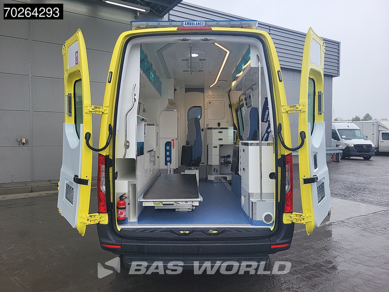Mercedes-Benz Sprinter 319 CDI Automaat Nieuw! Complete Ambulance Ziekenwagen Rettungswagen Krankenwagen Airco - Ambulanse: bilde 3 Mercedes-Benz Sprinter 319 CDI Automaat Nieuw! Complete Ambulance Ziekenwagen Rettungswagen Krankenwagen Airco - Ambulanse: bilde 3