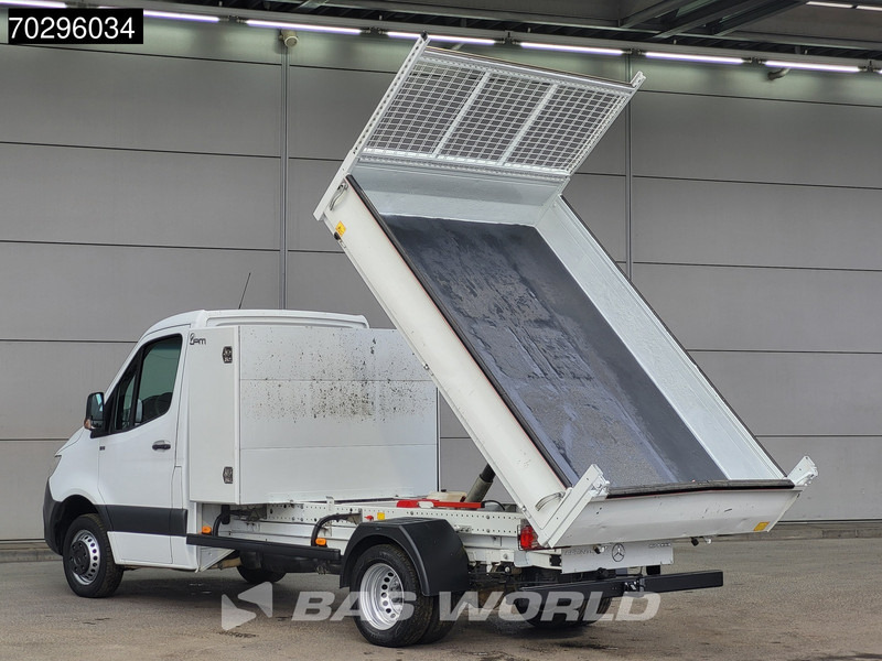 Mercedes-Benz Sprinter 514 CDI Kipper met Kist Dubbellucht 3,5t Trekhaak Airco Cruise Euro6 Tipper Benne Kieper Airco Trekhaak Cruise control - Varebil med tipp: bilde 2 Mercedes-Benz Sprinter 514 CDI Kipper met Kist Dubbellucht 3,5t Trekhaak Airco Cruise Euro6 Tipper Benne Kieper Airco Trekhaak Cruise control - Varebil med tipp: bilde 2