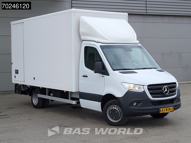 Mercedes-Benz Sprinter 515 CDI Automaat 1000kg Laadklep Dubbellucht Bakwagen MBUX Airco Cruise MBUX Koffer Meubelbak 21m3 Airco Cruise control - Varebil med skap: bilde 2 Mercedes-Benz Sprinter 515 CDI Automaat 1000kg Laadklep Dubbellucht Bakwagen MBUX Airco Cruise MBUX Koffer Meubelbak 21m3 Airco Cruise control - Varebil med skap: bilde 2
