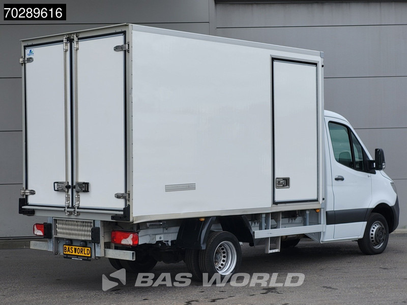 Mercedes-Benz Sprinter 515 CDI Koelwagen Dubbellucht Zijdeur Thermo King 230v-Stekker Airco Cruise MBUX CarPlay Euro6 Koel Koeler Kühl Kühler Kühlwagen - Kjølebil: bilde 5 Mercedes-Benz Sprinter 515 CDI Koelwagen Dubbellucht Zijdeur Thermo King 230v-Stekker Airco Cruise MBUX CarPlay Euro6 Koel Koeler Kühl Kühler Kühlwagen - Kjølebil: bilde 5