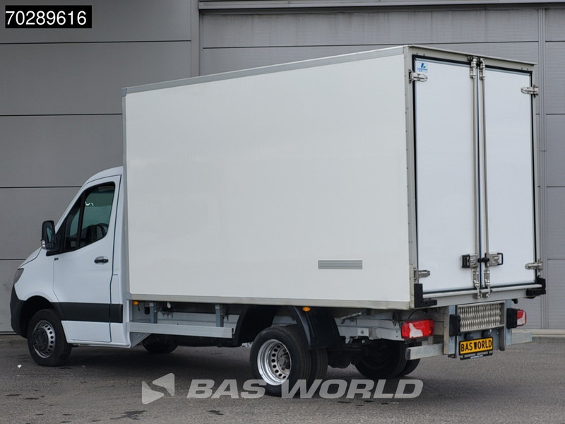 Mercedes-Benz Sprinter 515 CDI Koelwagen Dubbellucht Zijdeur Thermo King 230v-Stekker Airco Cruise MBUX CarPlay Euro6 Koel Koeler Kühl Kühler Kühlwagen - Kjølebil: bilde 2 Mercedes-Benz Sprinter 515 CDI Koelwagen Dubbellucht Zijdeur Thermo King 230v-Stekker Airco Cruise MBUX CarPlay Euro6 Koel Koeler Kühl Kühler Kühlwagen - Kjølebil: bilde 2