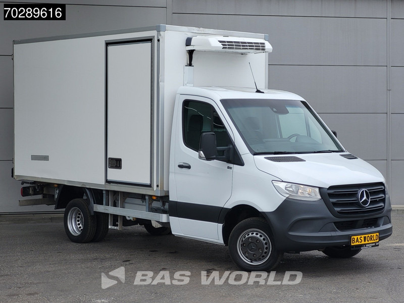 Mercedes-Benz Sprinter 515 CDI Koelwagen Dubbellucht Zijdeur Thermo King 230v-Stekker Airco Cruise MBUX CarPlay Euro6 Koel Koeler Kühl Kühler Kühlwagen - Kjølebil: bilde 3 Mercedes-Benz Sprinter 515 CDI Koelwagen Dubbellucht Zijdeur Thermo King 230v-Stekker Airco Cruise MBUX CarPlay Euro6 Koel Koeler Kühl Kühler Kühlwagen - Kjølebil: bilde 3